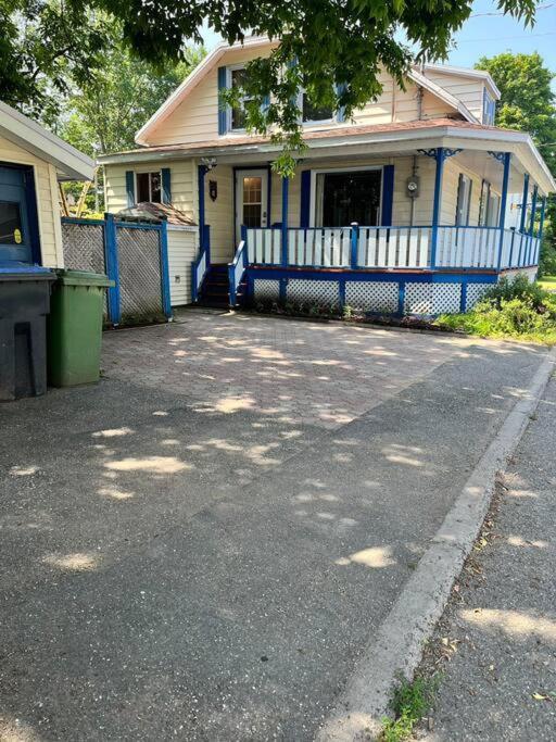 Petite Maison 2 Bedrooms Lévis Zewnętrze zdjęcie